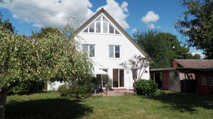 Reihenendhaus am südwestlichen Ortsrand